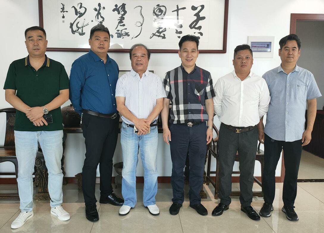 江苏省餐饮行业协会到访老雒阳