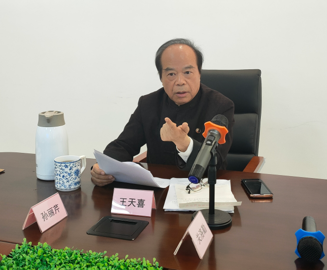 不忘初心 守正出新 团结合力 坚持走具有老雒阳特色的发展之路