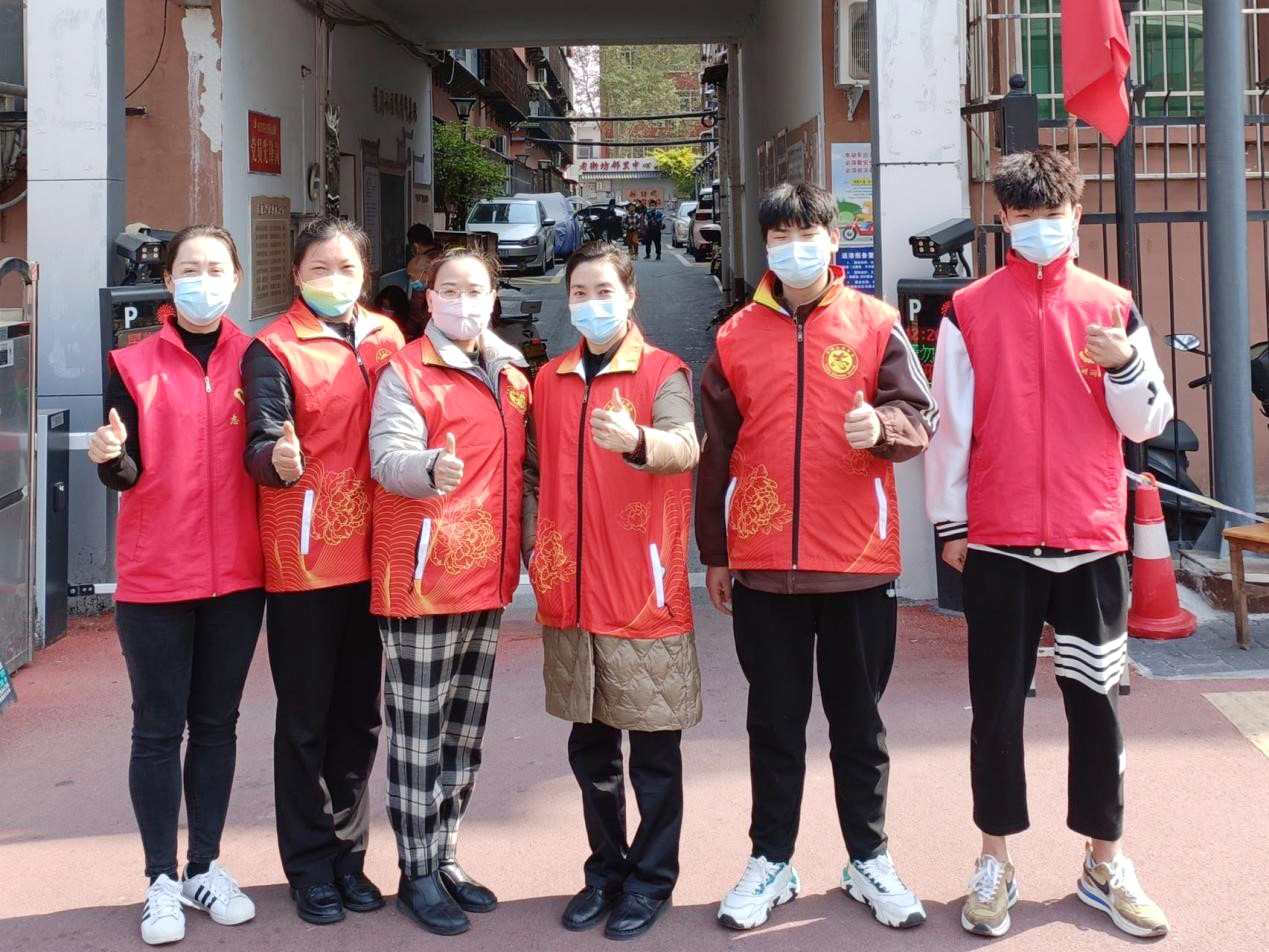 老雒阳志愿者无私支援抗议一线