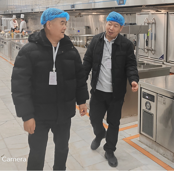 技术总监率队赴郑州调研市场