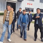 王天喜董事长赴新安县考察食品厂