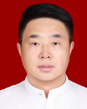 立足餐饮岗位 彰显党员担当